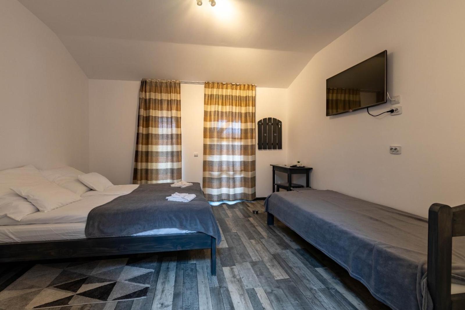 Happy Nest Hotell Luna de Sus  Eksteriør bilde